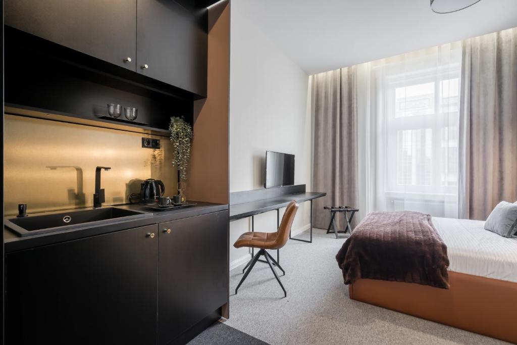 Astoria Boutique Suites- Best Location by BQA - Resim 28