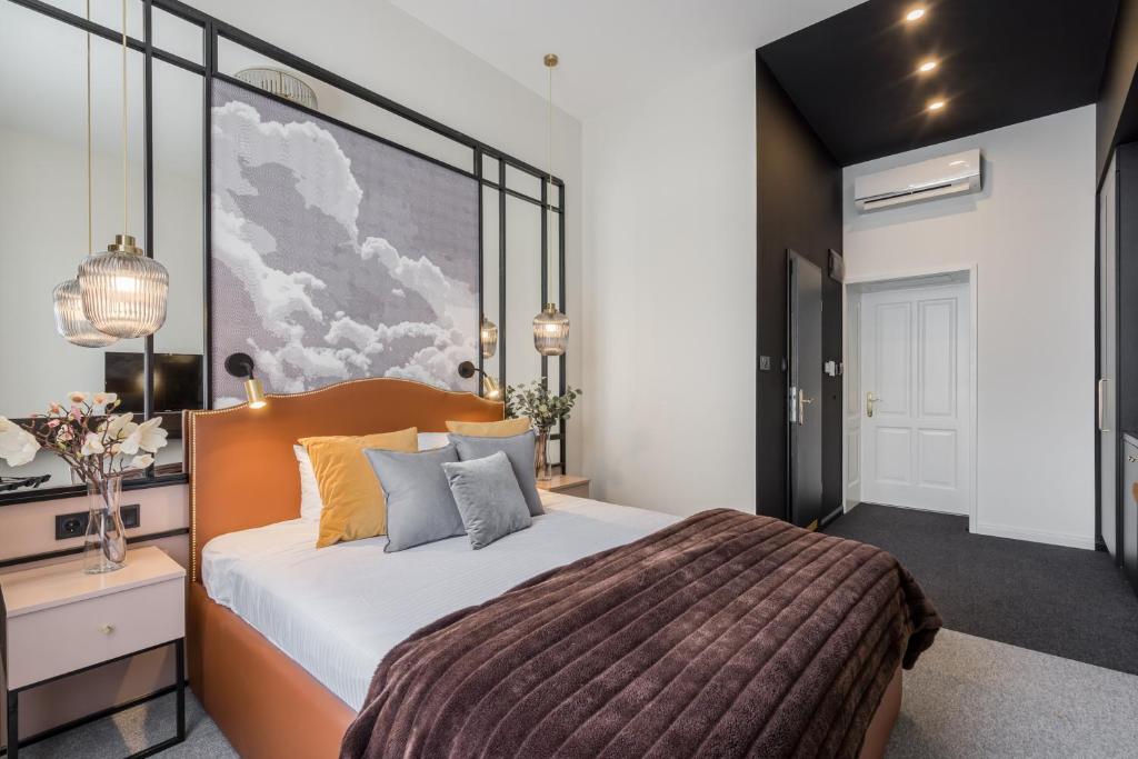 Astoria Boutique Suites- Best Location by BQA - Resim 29