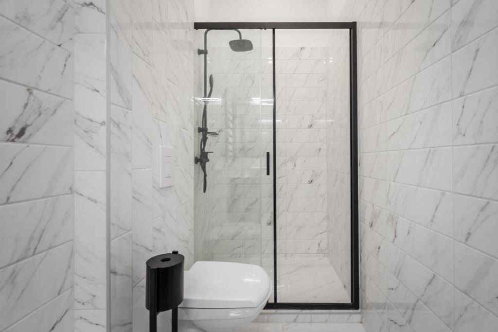 Astoria Boutique Suites- Best Location by BQA - Resim 34