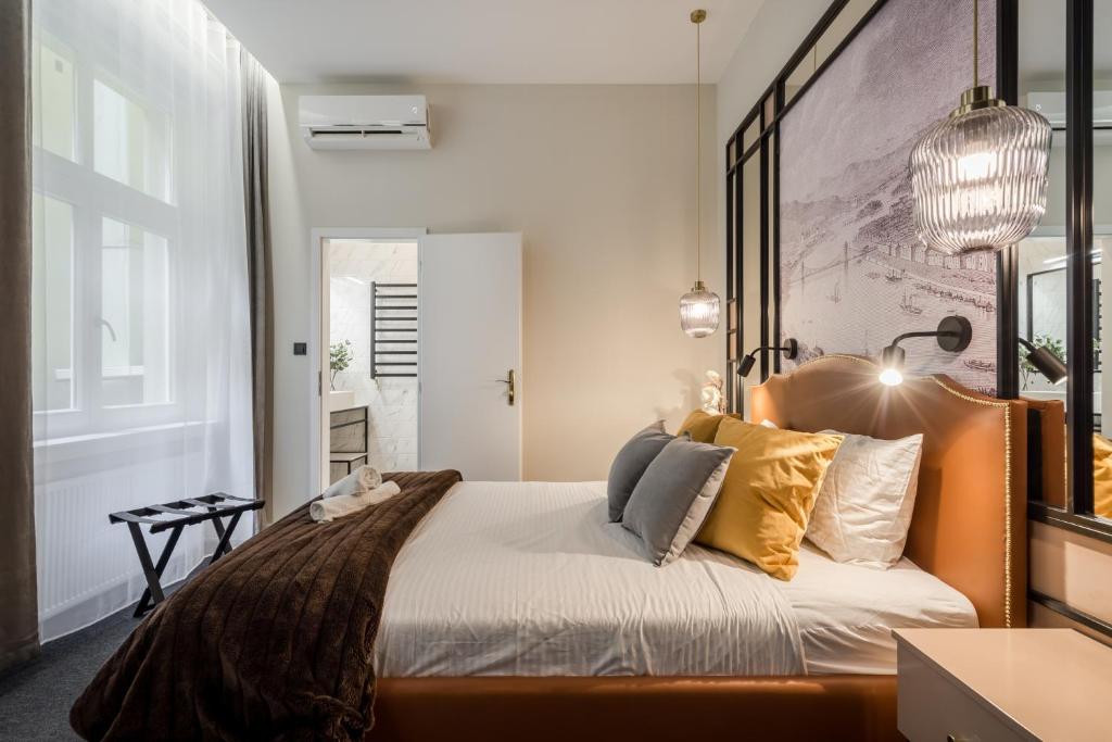 Astoria Boutique Suites- Best Location by BQA - Resim 45