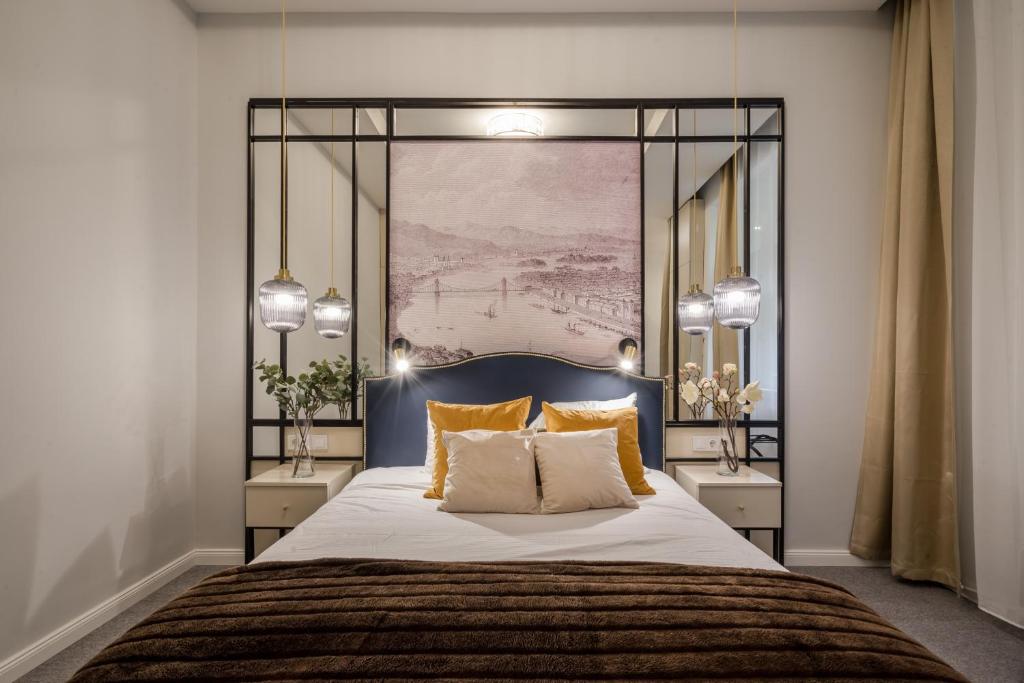 
Deluxe Double Room with Extra Bed
