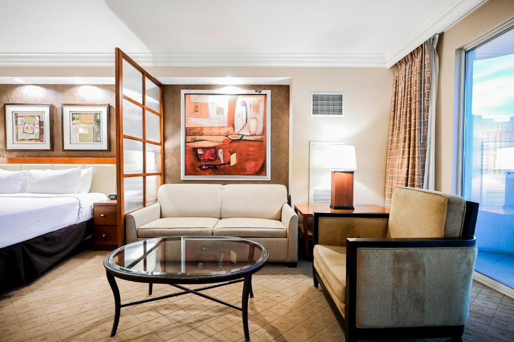 Signature Rental by Owner Direct - Penthouse Floor Studio - Strip Uitzicht En Balkon
