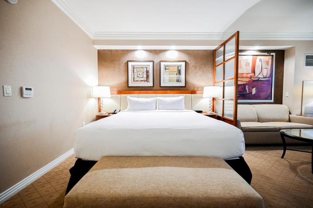 Signature Rental by Owner Direct - 