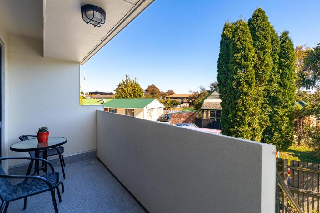 Balkón nebo terasa v ubytování Bella Vista Motel & Apartments Christchurch