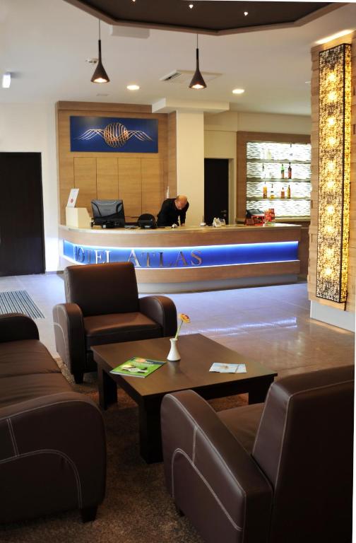 Posezení v ubytování Hotel Atlas Halle
