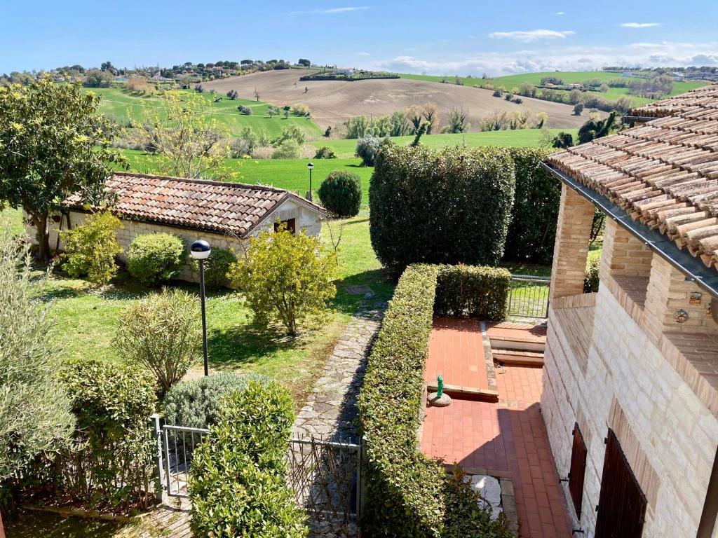 Zahrada ubytování S214 - Sirolo, trilocale con giardino in zona tranquilla