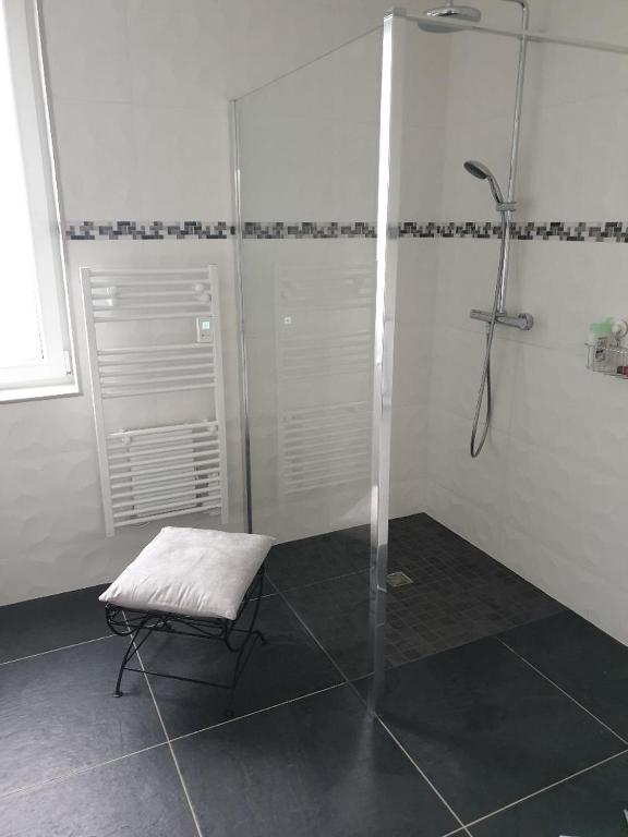 La Clef des Champs - Family Room With Private Bathroom