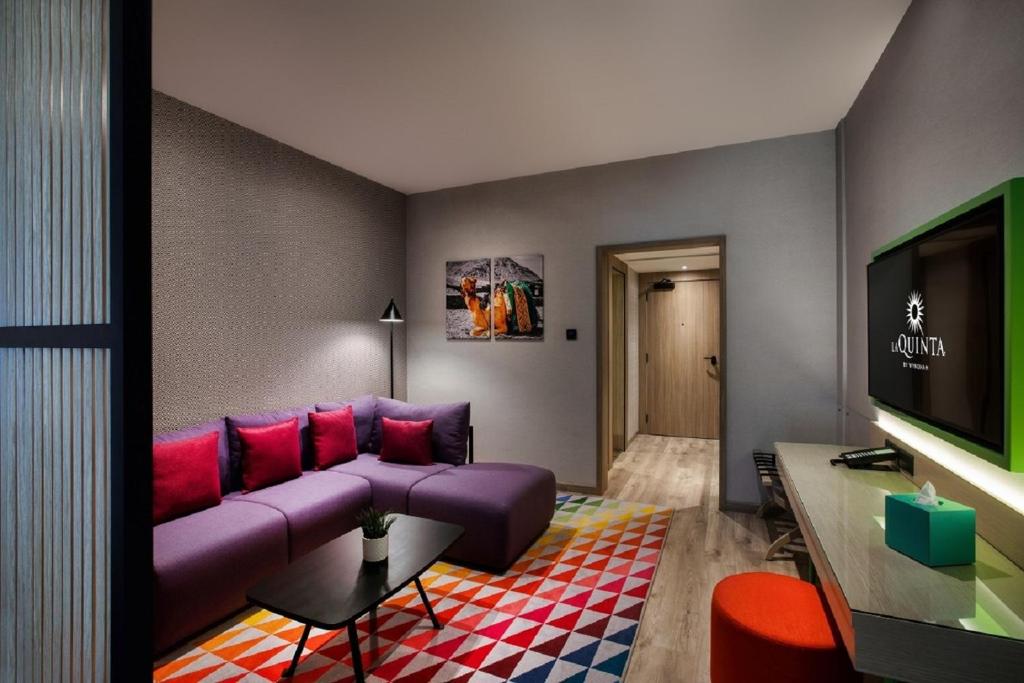 La Quinta by Wyndham Dubai Jumeirah - Resim 38