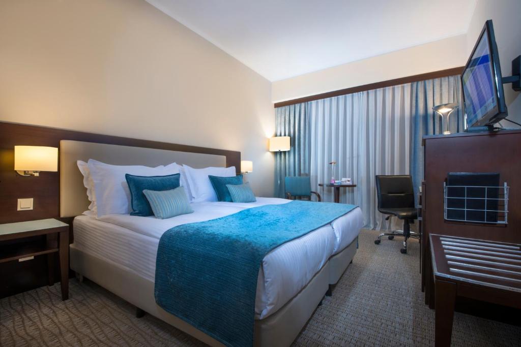Postel nebo postele na pokoji v ubytování Radisson Blu Ankara