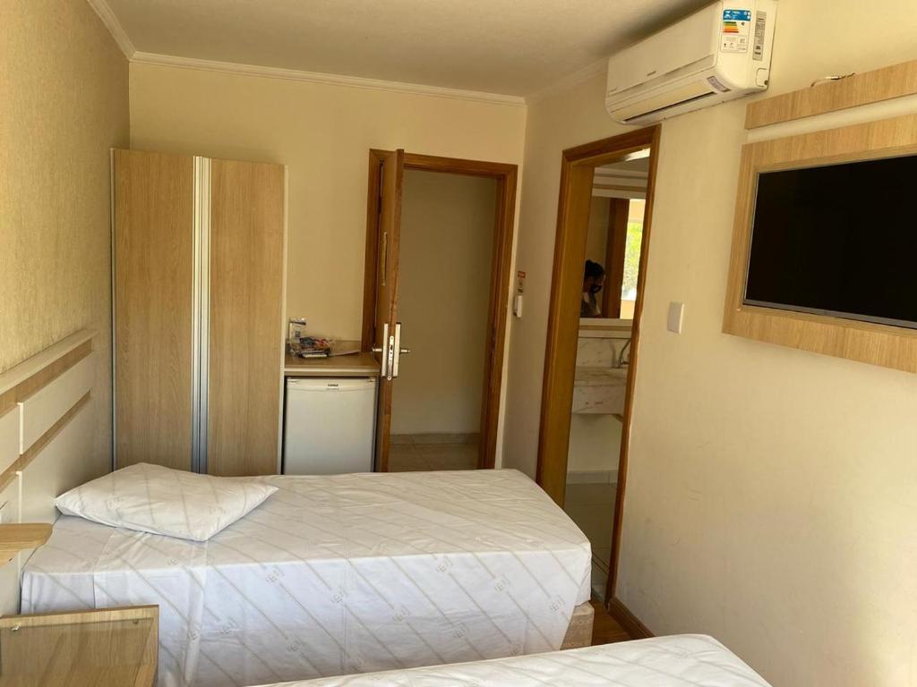  Hotel Balneário