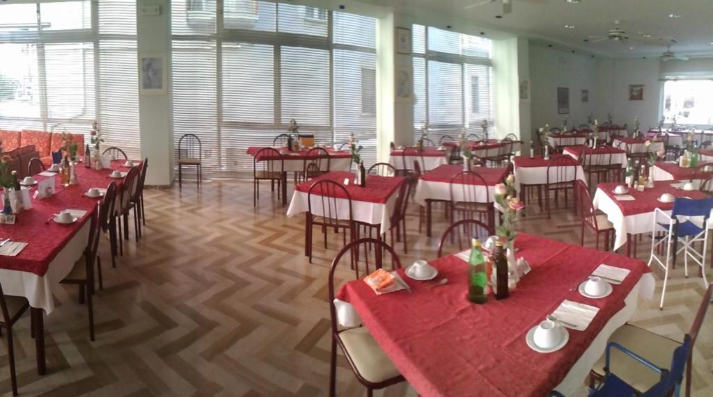 Restaurace v ubytování Hotel Derby