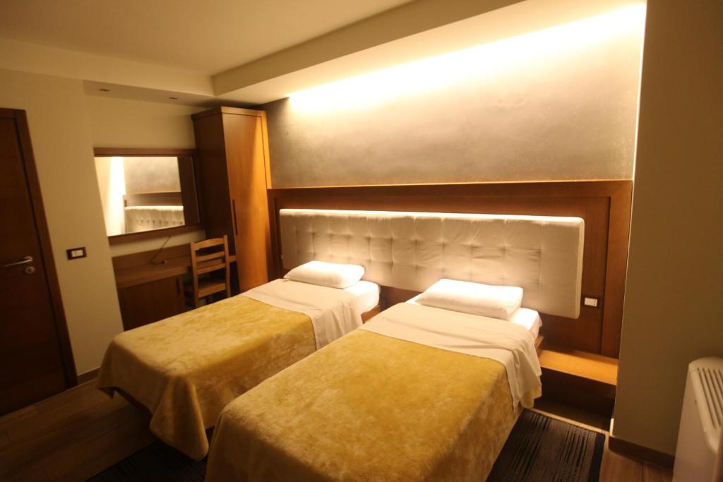 Hotel Alpin Llogara - Image 5