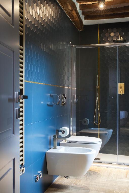 Koupelna v ubytování San Sebastiano Suite & Luxury Apartments