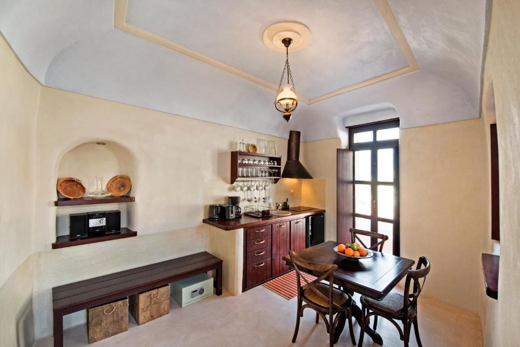 A cozinha ou kitchenette de Azalea Houses