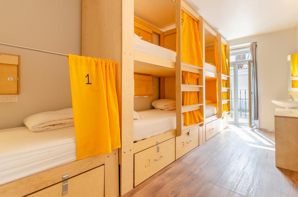 Yes Lisbon Hostel - 10
