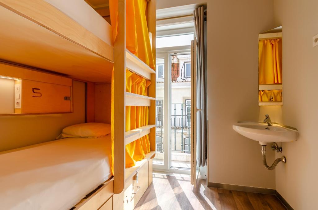 Yes Lisbon Hostel - 9