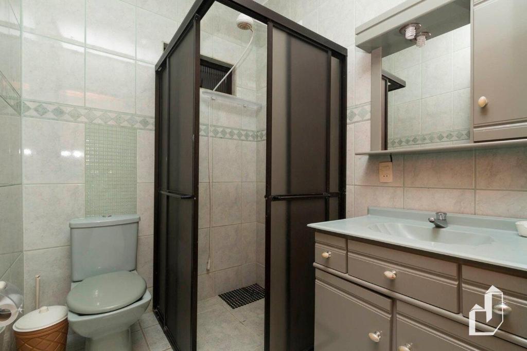  Casa com 03 dormitórios