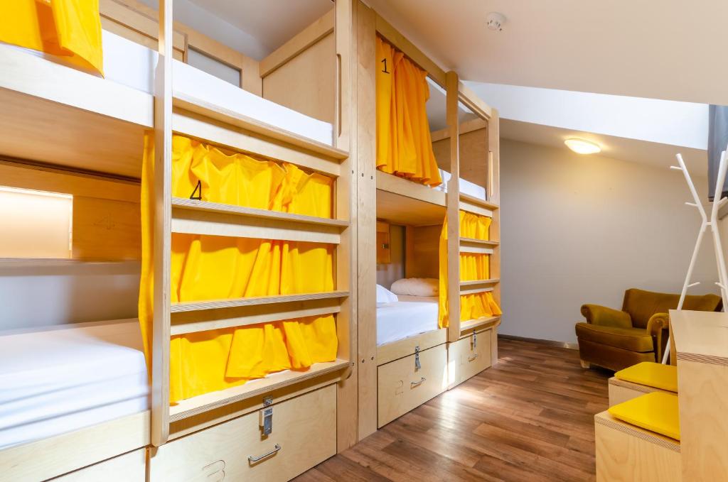 Yes Lisbon Hostel - 17