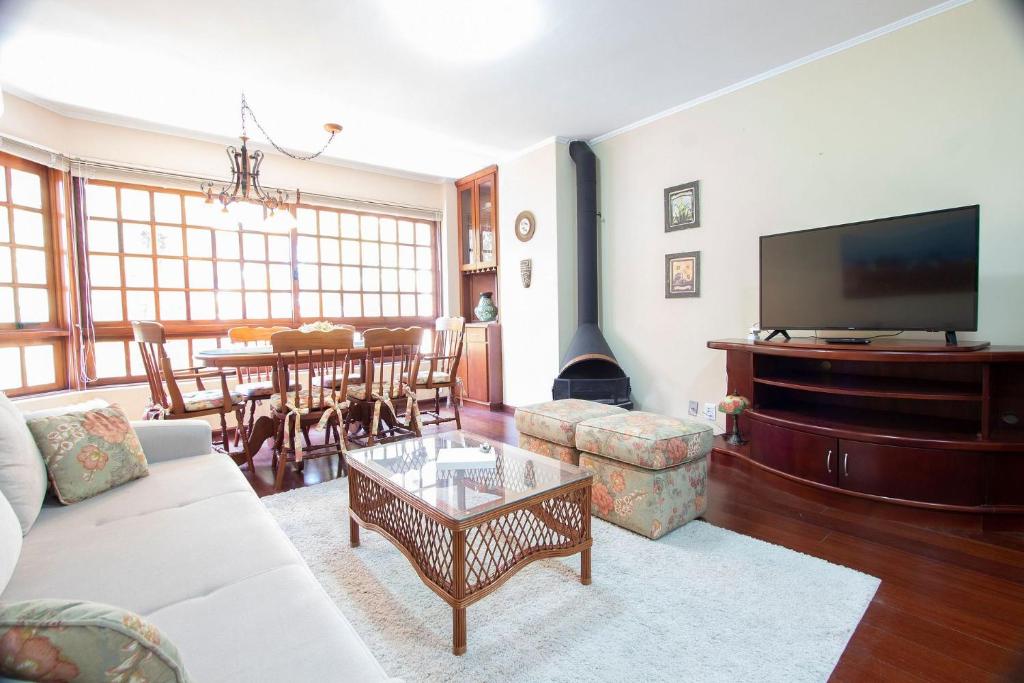 San Pietro 301 - Praticidade e conforto no centro de Gramado  San Pietro 301 - Praticidade e conforto no centro de Gramado