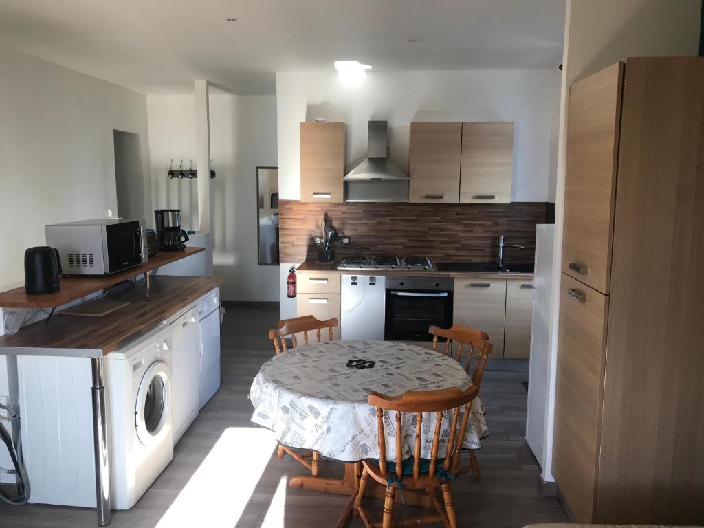 Gîtes tout confort Saujon - Two-Bedroom House