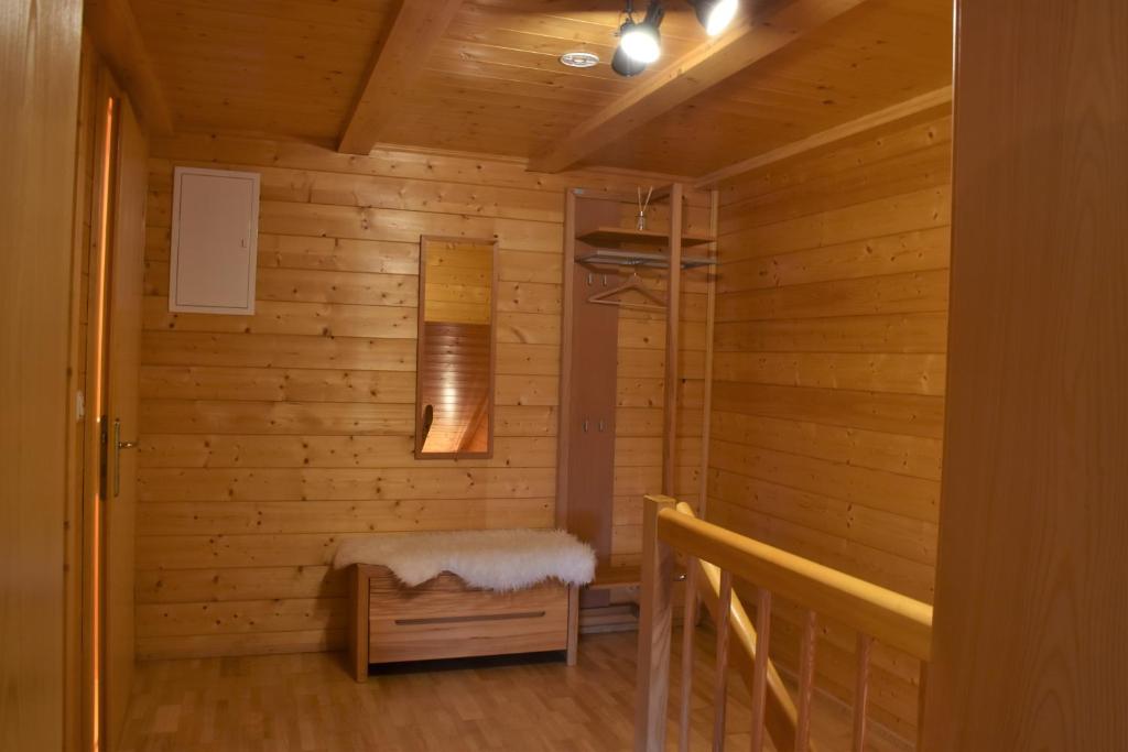 Fotografie z fotogalerie ubytování Ferienwohnung Brittenberg Alpaka v destinaci Schwarzenberg im Bregenzerwald