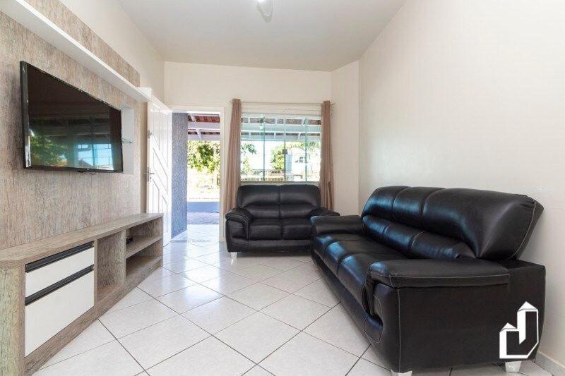  Casa com 04 dormitórios - Saia da rotina e venha viver essa tranquilidade