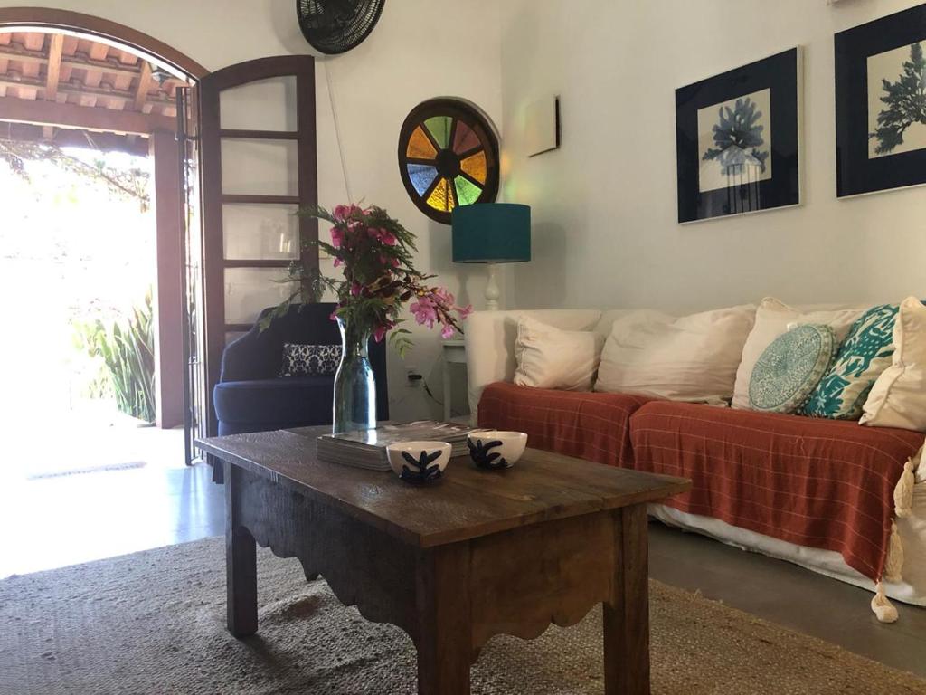 CASITA GREGA EM ILHABELA  CASITA GREGA EM ILHABELA