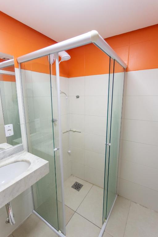 USEHOTEL - A uma quadra do complexo hospitalar Santa Casa - Estacionamento gratuito  USEHOTEL - A uma quadra do complexo hospitalar Santa Casa - Estacionamento gratuito