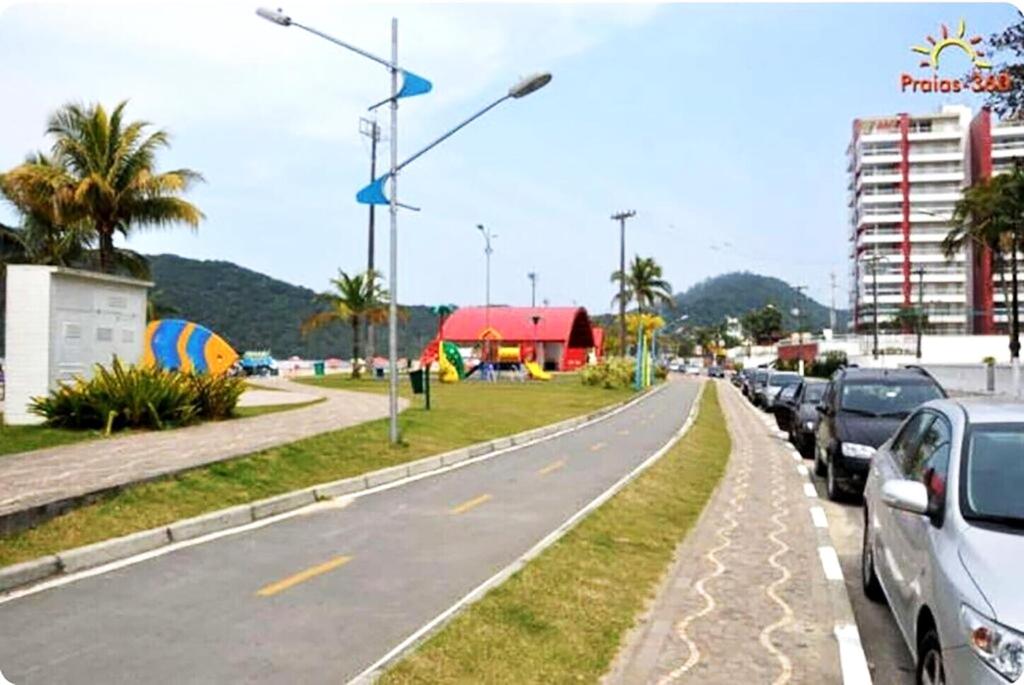  Lindo Ap Bertioga - Ar Condicionado e TV a Cabo