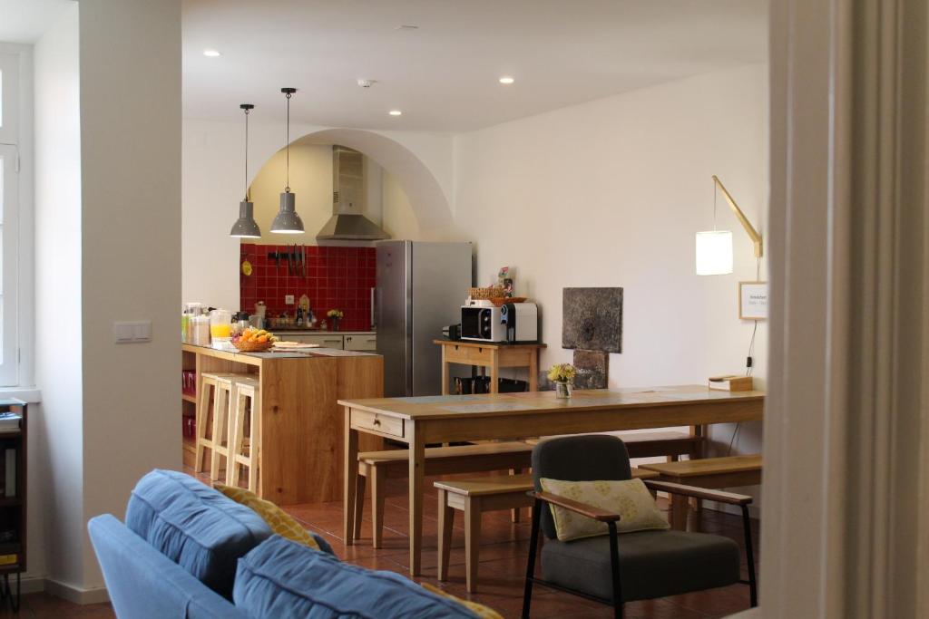 Kuchyň nebo kuchyňský kout v ubytování A Bica Hostel