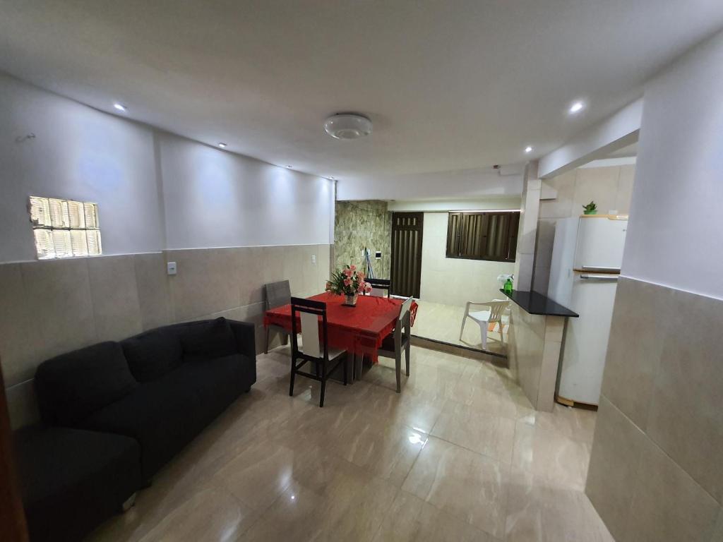  Casa 2 Quartos na Praia de Itapuã