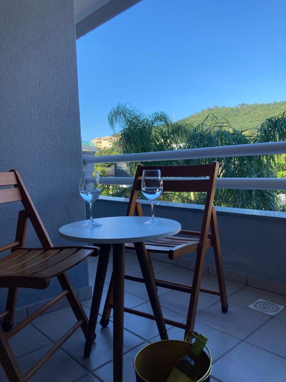  Lindo apartamento a 05 minutos da Praia de Jurerê