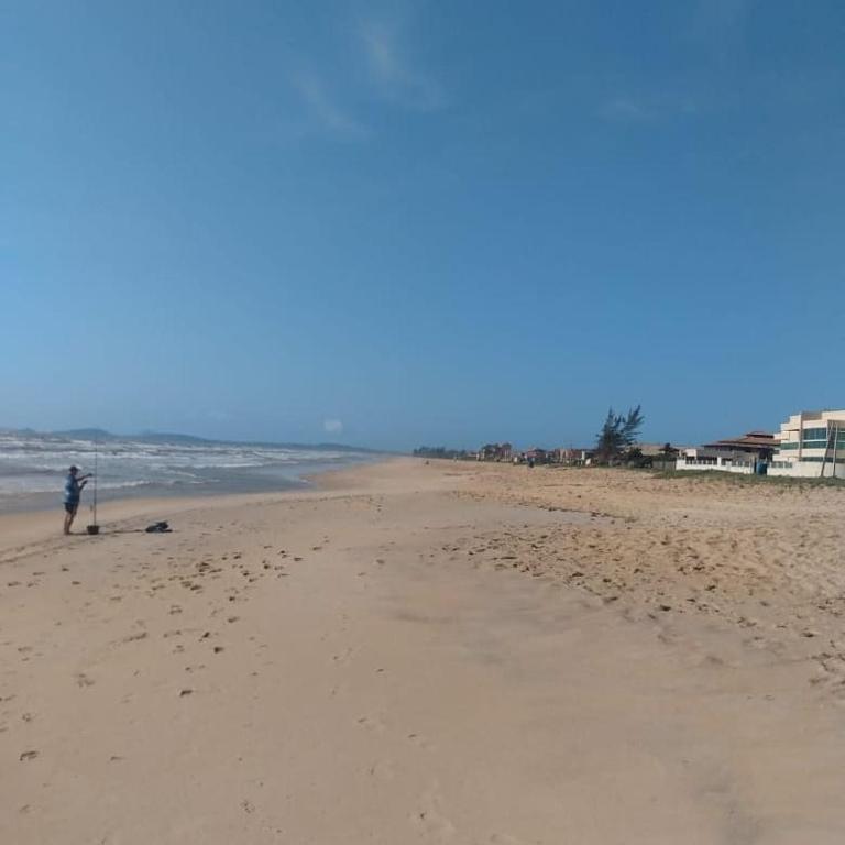  Linda Casa com Piscina.