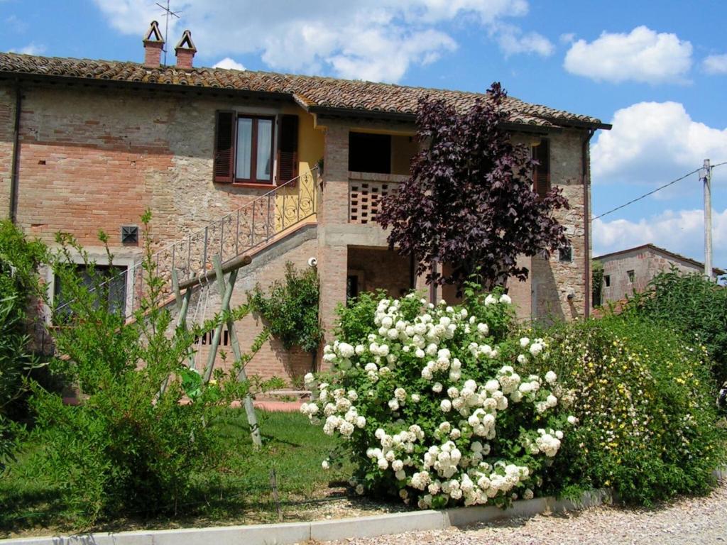 Vonkajšia záhrada v ubytovaní Holiday Home in Ramazzano near Assisi