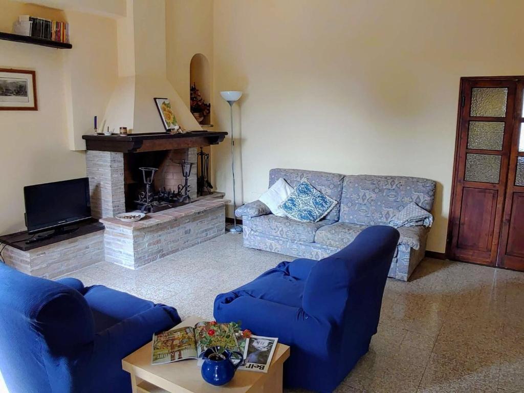 Posedenie v ubytovaní Holiday Home in Ramazzano near Assisi