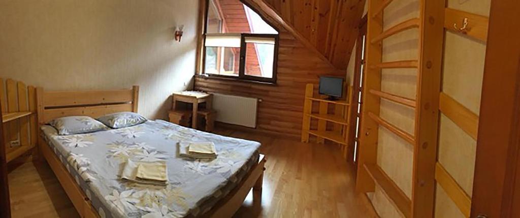 Mansarda Aparts - Deluxe Double Room With Shower