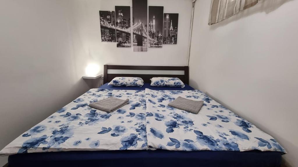 Posteľ alebo postele v izbe v ubytovaní *** Apartment "IN" Zagreb