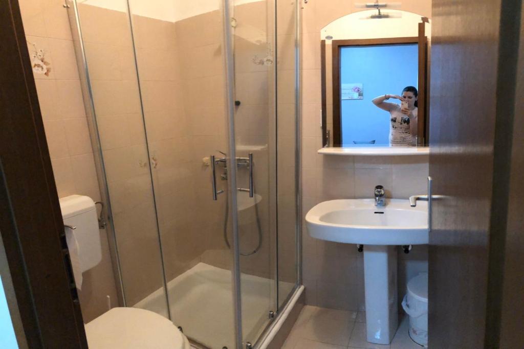 Zdjęcie z galerii obiektu Aparment Smile with Sea View w mieście Brseč