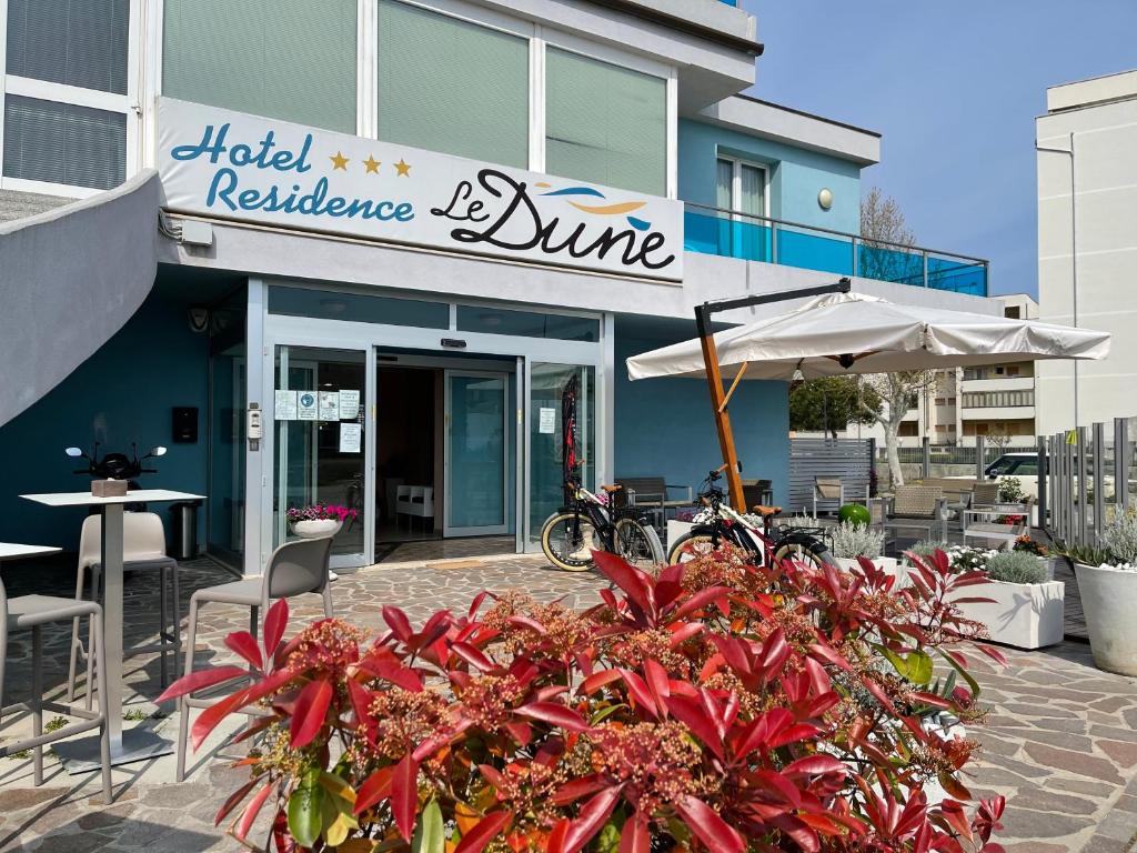 Budova, kde se hotel nachází