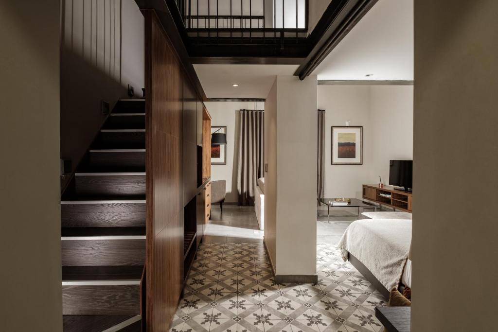 1926 Le Parisot Boutique Suites - 11