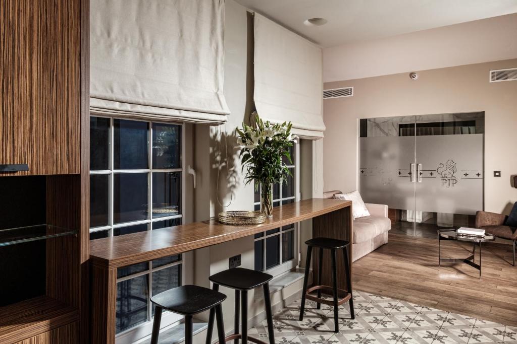 1926 Le Parisot Boutique Suites - 4