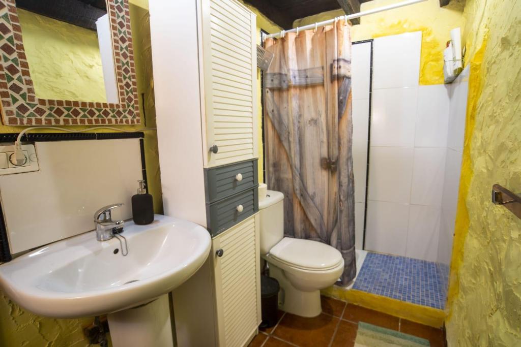 Koupelna v ubytování Casa Rural Los Pasos Grandes
