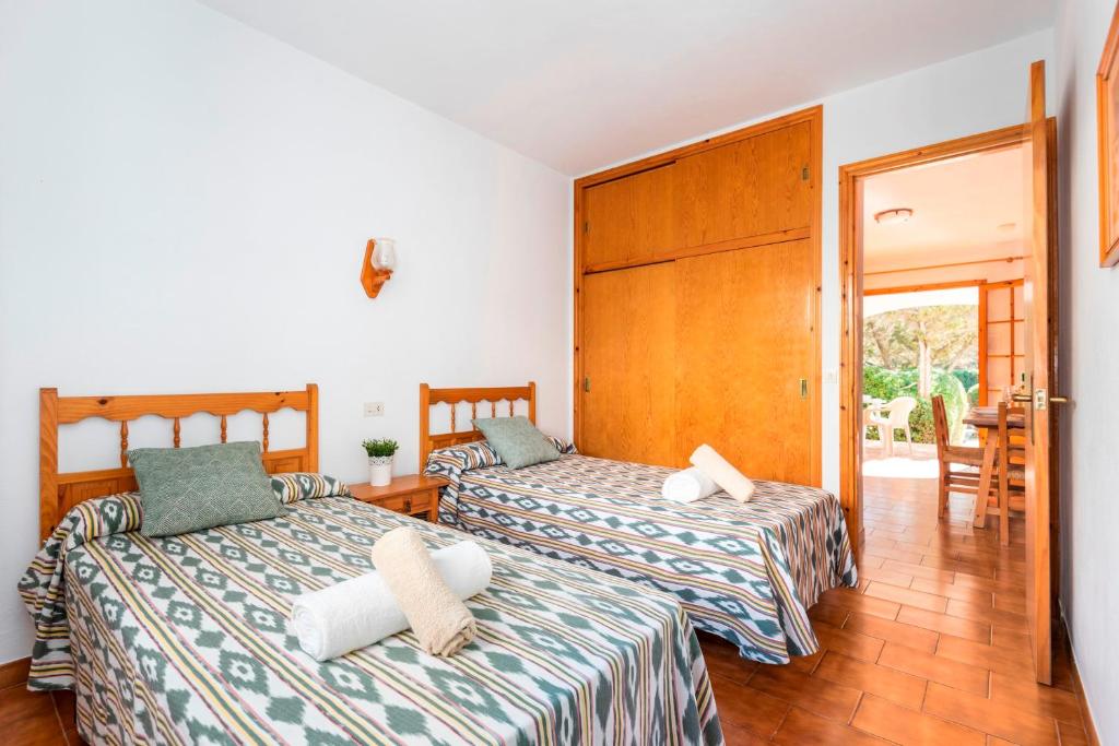 Brisa Mar 1, 2 bedroom apartment, Calan Bosch, Son Xoriguer ...