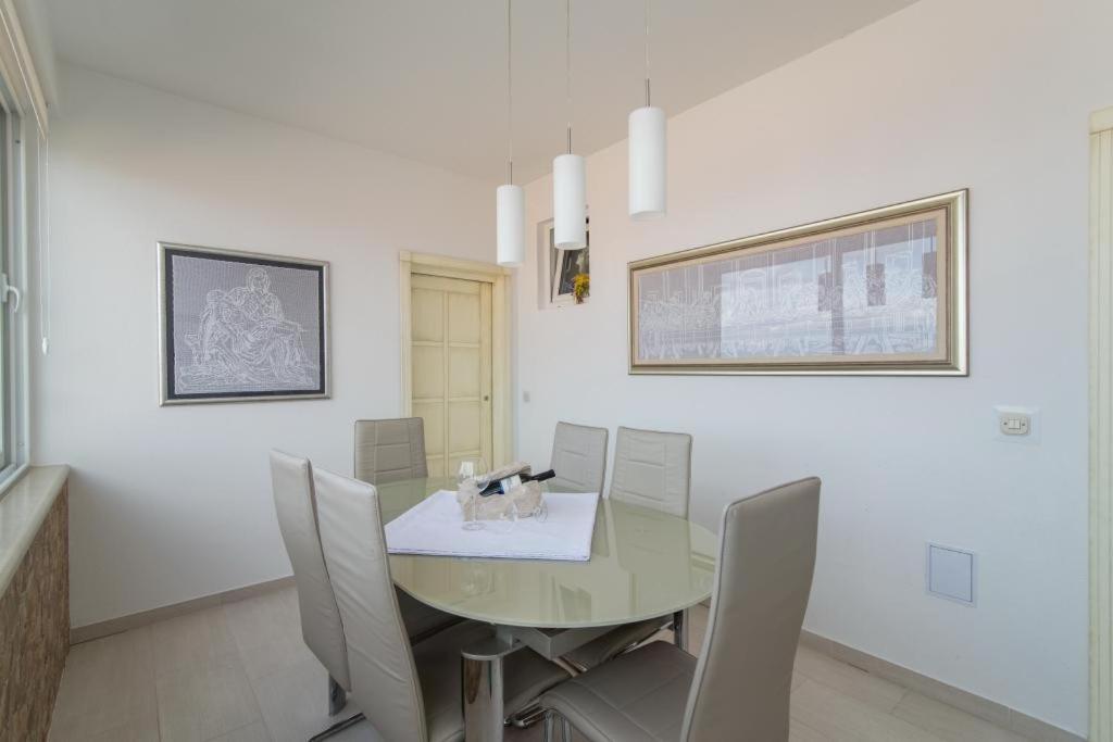 Fotografie z fotogalerie ubytování Apartment Marcela v destinaci Sutivan