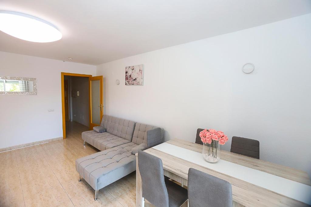 Apartment BELLAVISTA LUXE, Salou, Spain - Booking.com