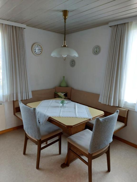 Posezení v ubytování Ferienhaus und Ferienappartements Brunner