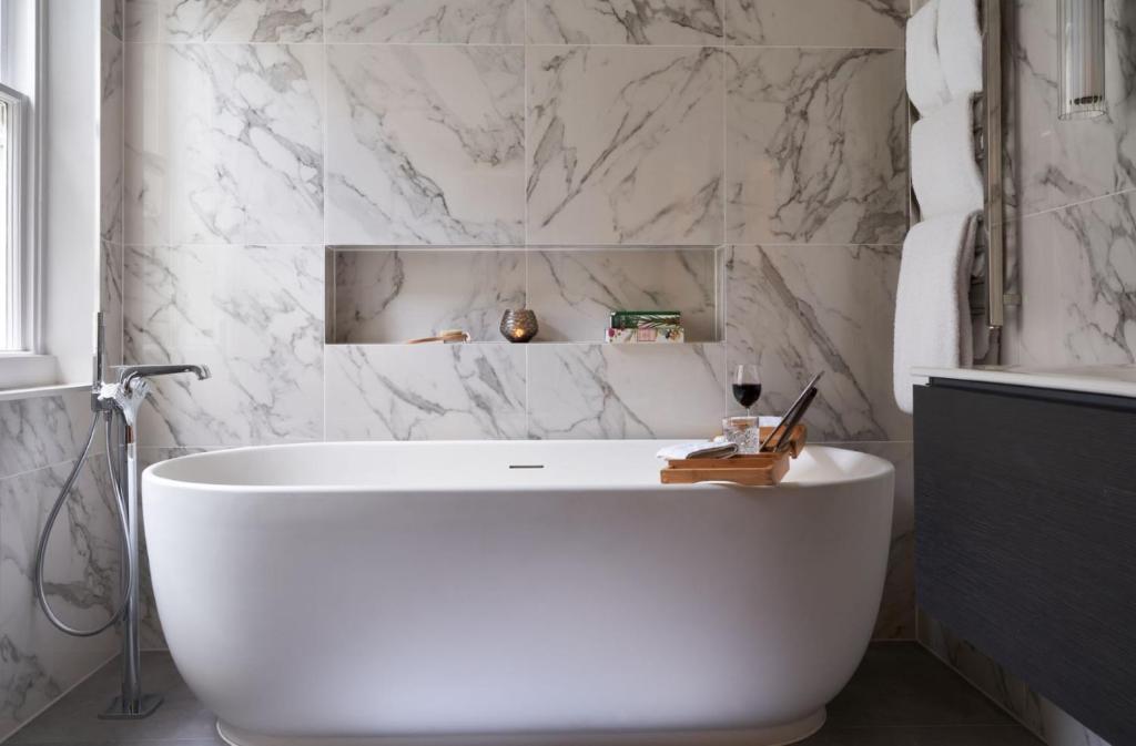 11 Cadogan Gardens and The Apartments by Iconic Luxury Hotels - Three-Bedroom Apartment At 20 Cadogan Gardens