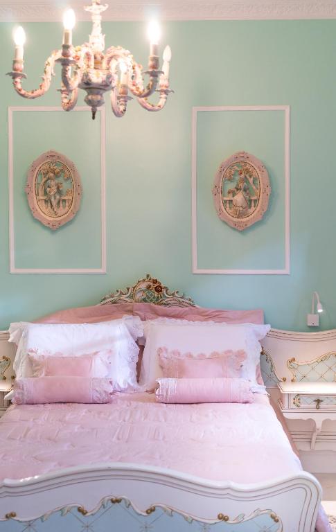 Casa Nostra Boutique Hotel