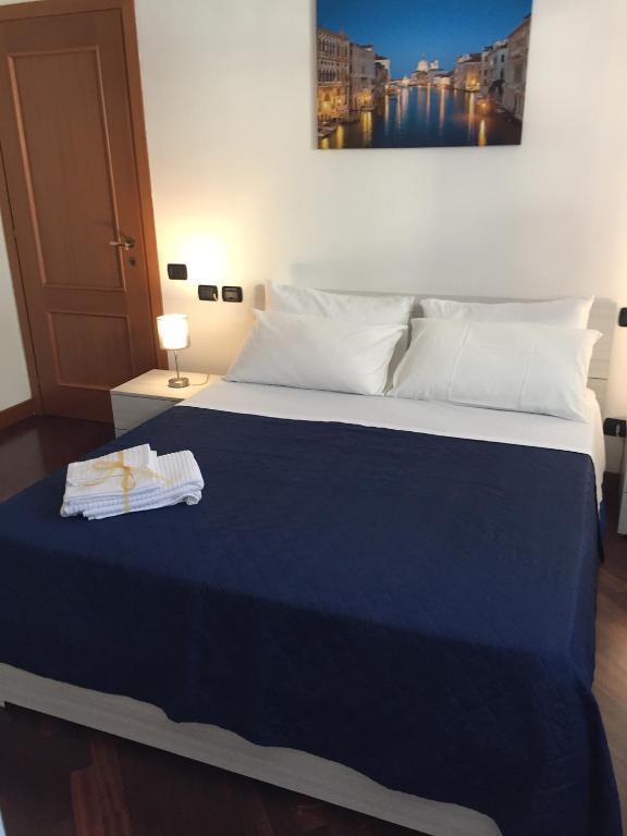 Dali House Airport And Fiera - One-Bedroom House