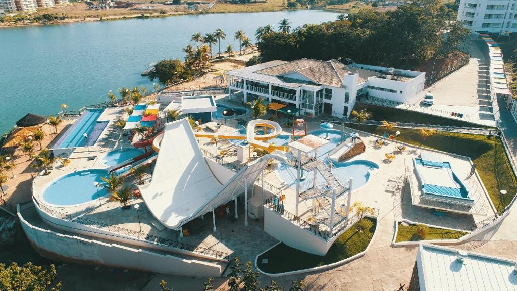  Resort do Lago com 1 dia de acesso ao Lagoa Eco Park
